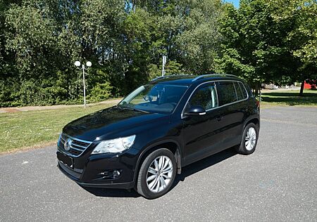 VW Tiguan Volkswagen 2.0 TDI BlueMotion Technology Team Te...