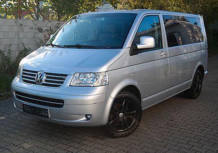 VW T5 Multivan Volkswagen Bus /Klima/AHK /PDC/Tüv NEU