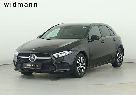 Mercedes-Benz A 180 d *Automatik*Navigation*SpurH*PTS*Kamera**