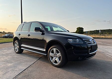 VW Touareg Volkswagen 5.0 V10 TDI Individual*Keyless*Solardach
