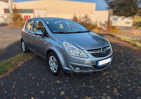 Opel Corsa 1.2 Twinp. ecoFLEX Edition 8-fach bereift