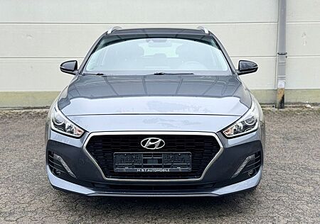 Hyundai i30 cw YES!