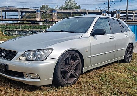 Lexus IS 300