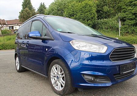 Ford Tourneo Courier Titanium