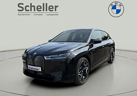 BMW iX xDrive40 Head-Up DAB LED RFK AHK el. Sitze