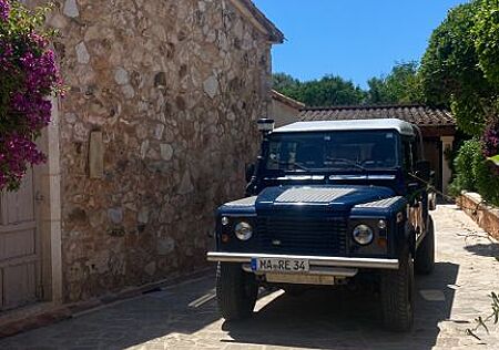 Land Rover Defender 130 Standort Mallorca