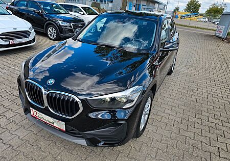 BMW X1 xDrive 25 e Advantage NAVI*PANORAMA*TEMP*SHZG