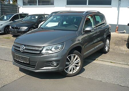 VW Tiguan Volkswagen Sport &Style 4Motion,LEDER,SHZ,NAVI,PANO,