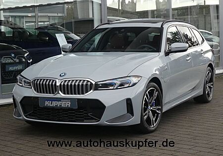 BMW 330 e Drive Tour M Sportp Pano°Ad.LED°AHK°el.Sit