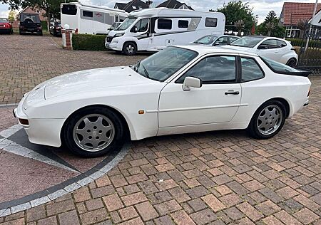 Porsche 944 S 16V ex. Schweiz TÜV neu Scheckheftgepflegt