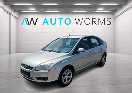 Ford Focus 1.4 Lim. Style/5 Türe/Tüv 04/26/Deu