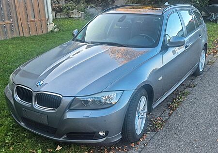 BMW 320d xDrive Touring#Panorama#AHK