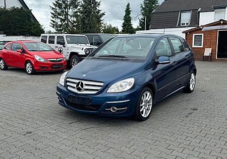 Mercedes-Benz B 180 B -Klasse Sport Edition-2-HAND