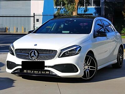 Mercedes-Benz A 220 AMG Line LEDER PANO KAMERA CARPLAY SCHECKH