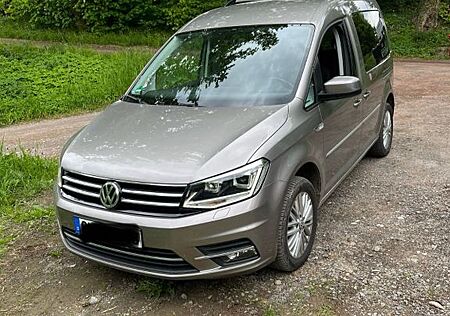 VW Caddy Volkswagen 2,0TDI 75kW BMT DSG Highline 5-Sitzer ...