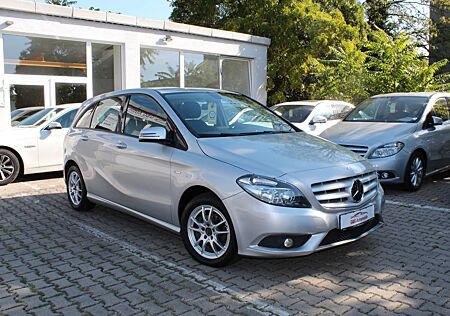 Mercedes-Benz B 180 BlueEfficiency*SHZ*PDC*KLIMA*AHK