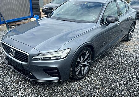 Volvo S60 Lim. R Design/ShZG/Cam/Sport/AHK/LED/