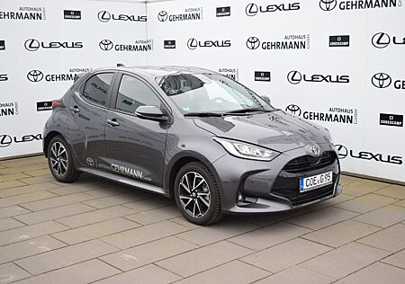 Toyota Yaris Hybrid Style