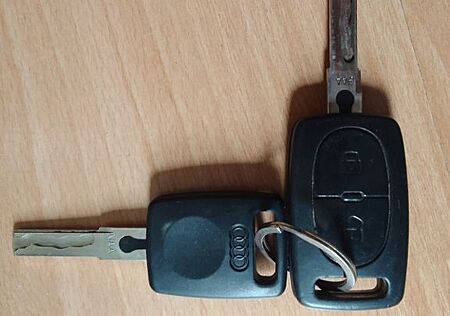 Audi A4 1.8 -20v Panthero met.