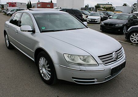 VW Phaeton Volkswagen 4,2 V8 4MOTION*VOLLAUSSTATTUNG*133.000KM