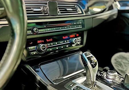 BMW 520d xDrive Touring, Luxury Line Autm. Panor.Nav