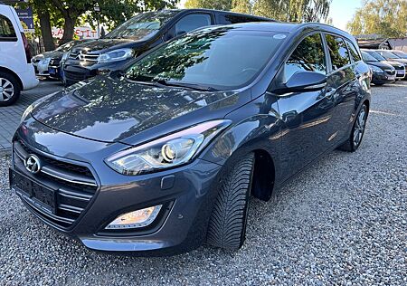 Hyundai i30 cw blue Premium, Automatik,Klima,Camera