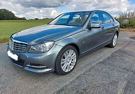 Mercedes-Benz C 300 CDI 4MATIC BlueEFF. ELEGANCE 1. Hand ILS