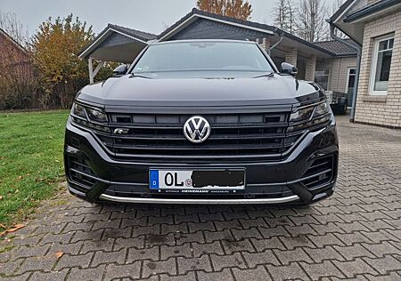 VW Touareg Volkswagen 3.0 V6 TDI 210kW R-Line Allradlenkung