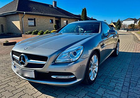 Mercedes-Benz SLK 200 BlueEFFICIENCY Aut.