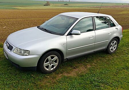 Audi A3 1.6 Ambiente Ambiente