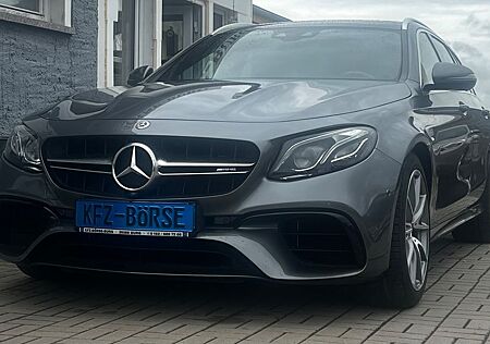 Mercedes-Benz E 63 AMG E63 AMG T 4Matic *Sp.auspuff*Matrix*Stzklm.*1.HD