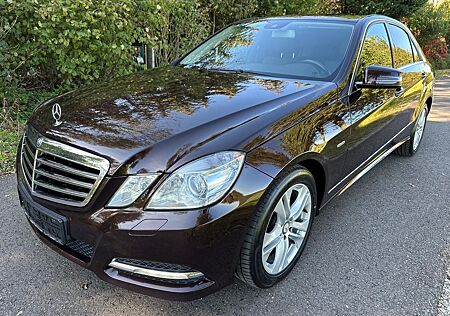 Mercedes-Benz E 200 CGI BlueEFFICIENCY AVANTGARDE AVANTGARDE