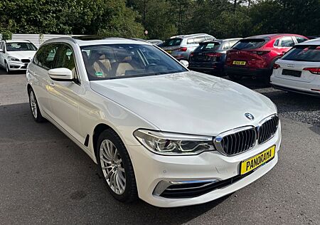 BMW 530 d touring xDrive Luxury *HEAD/UP*LED*PANO*
