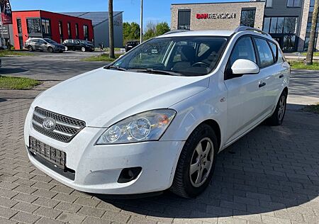 Kia Cee'd Sportswagon 1.4 Sitzh. Klimaanlage