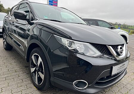 Nissan Qashqai 360°4x4*NAVI*PANO*KAMERA 360°*SPURASSIST