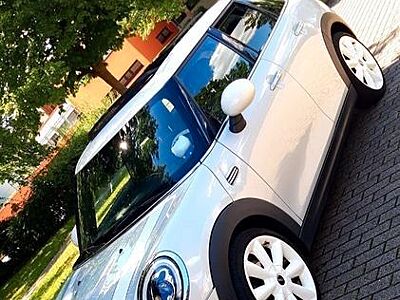 MINI Cooper D Cooper 10/14 H&K Panoramadach 108. km