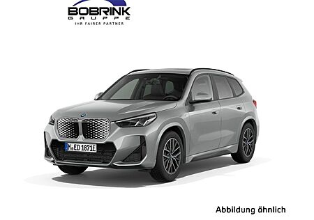 BMW iX1 20eDrive Elektro M Sport AHK Adap.LED Pano