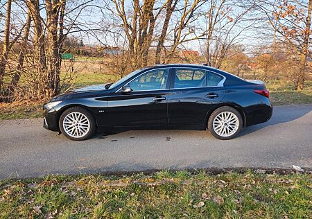 Infiniti Q50 2.2d Executive Automatik TOLLES AUTO!
