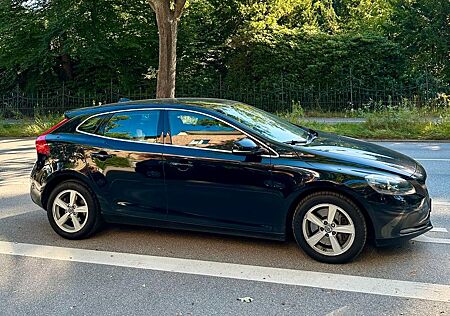 Volvo V40 D3 2.0 5-Zylinder | Automatik | Service NEU