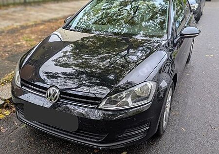 VW Golf Volkswagen 1.2 TSI BMT Comfortline