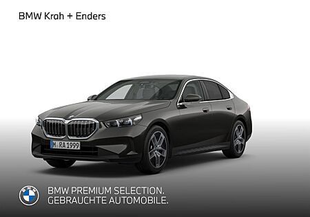 BMW 520 i+AHK+Navi+HUD+LED+360Kamera+Leder+LenkradHZ