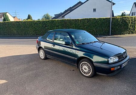 VW Golf Volkswagen 1.8 Standard