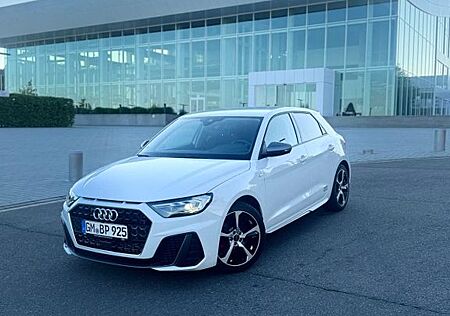 Audi A1 40 TFSI S tronic S line Sportback S line