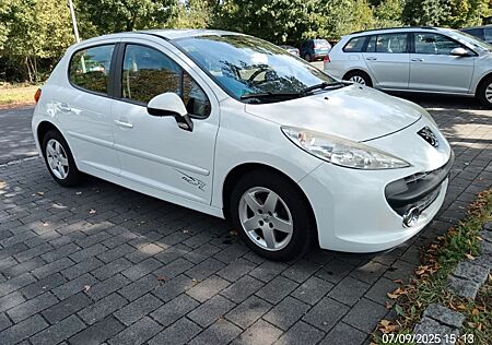 Peugeot 207 Sport 95 VTi Sport
