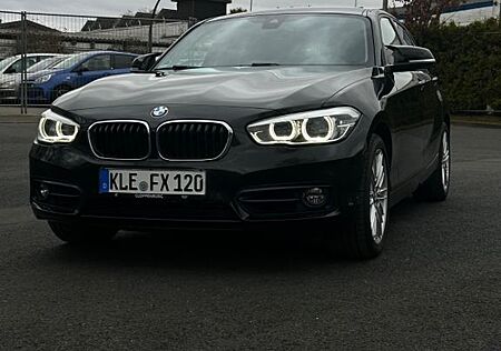 BMW 120i Sport Line A Sport Line