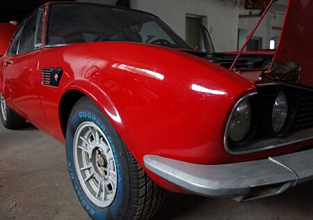 Fiat Dino 2400 Coupe Bertone