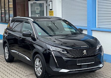Peugeot 5008 Allure Pack 7 Sitzer LED