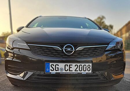 Opel Astra Sportstourer Diesel Aut. 77TKM Schnäppchen