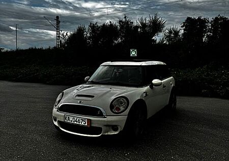 Mini Cooper S Clubman TÜV NEU