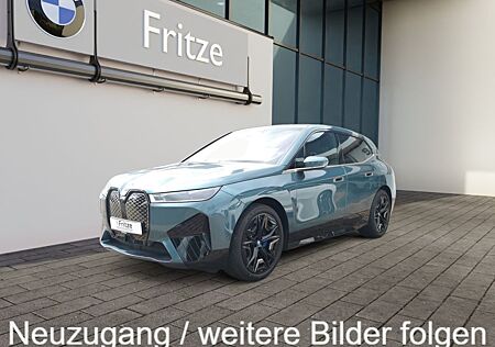 BMW iX 4 xDrive Sportpaket LASER+NAVI+KLIMAAUTO+SHZ